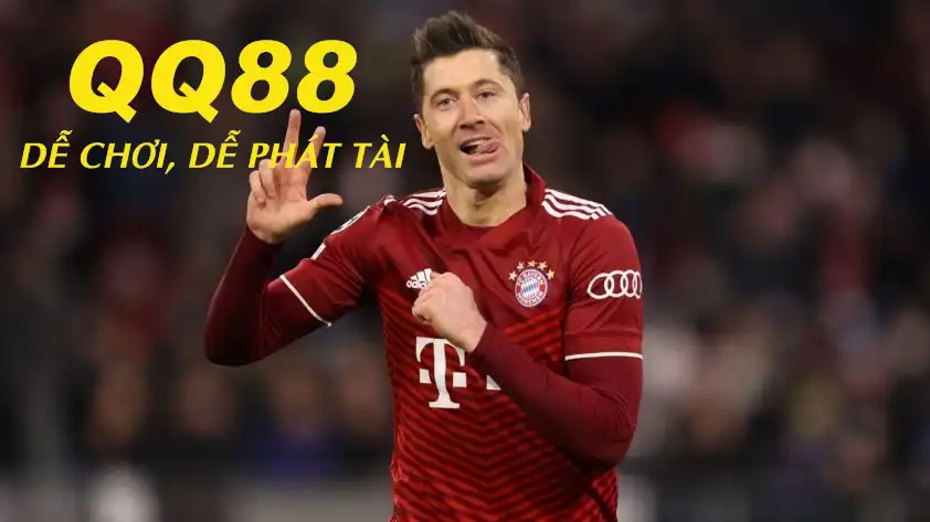 Lewandowski đã có 8 cú hat-trick khi còn chơi trong màu áo Bayern Munich. (Ảnh: Goal)